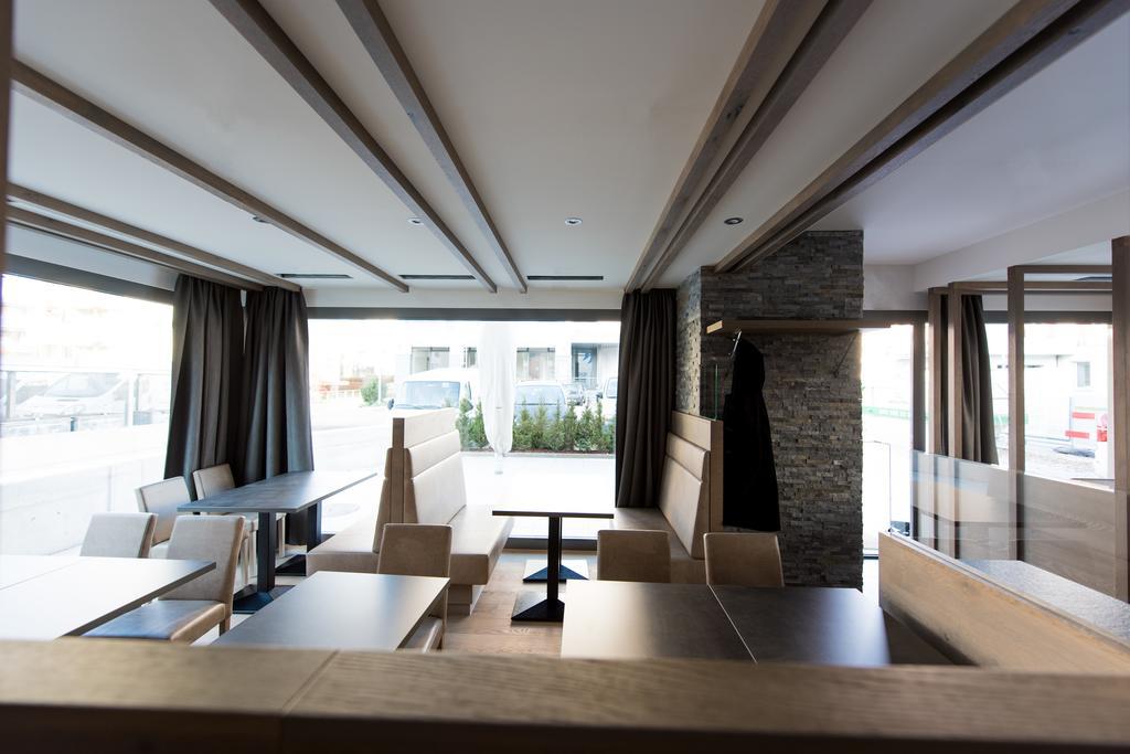 Hotel Rubus Illnau-Effretikon ภายนอก รูปภาพ